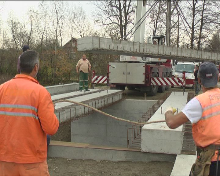 Gradonačelnik obišao radove na sanaciji mosta u Crkvini (VIDEO)