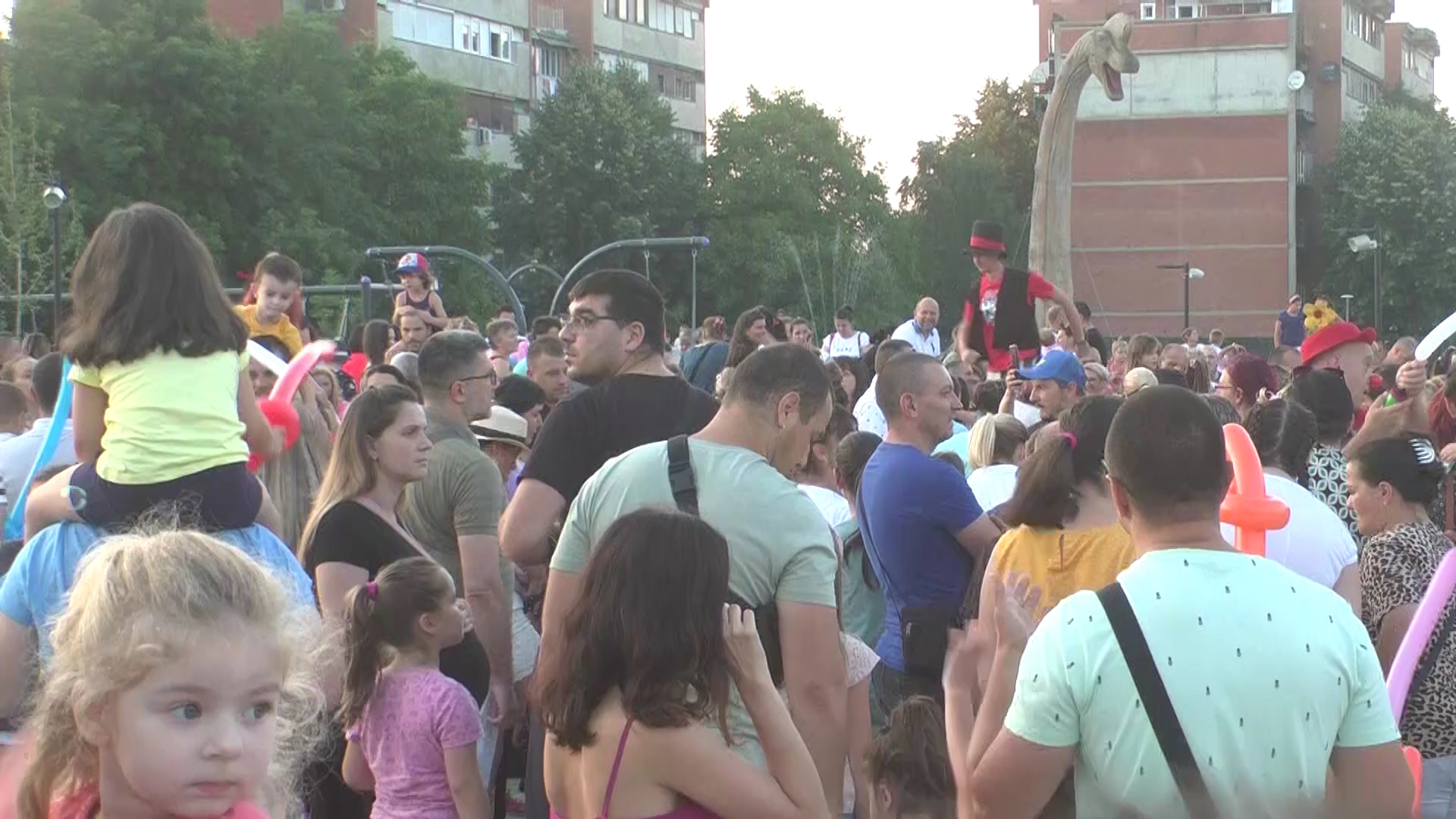 U zabavnom parku „Šarengrad“ – održana žurka za decu i odrasle