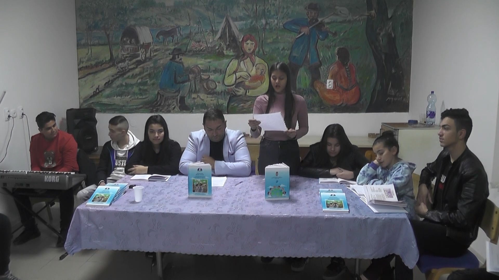 U Romskom kulturnom centru Kruševac održana promocija knjige „Antologija dečije poezije“
