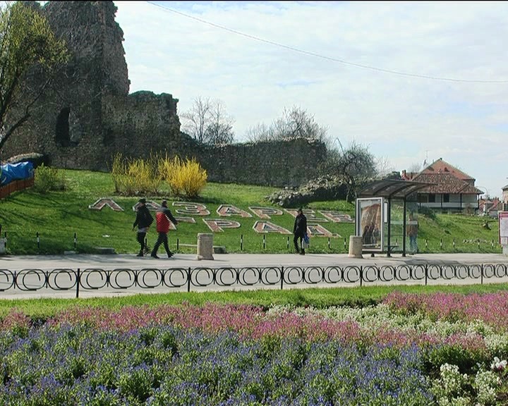VEKOVNIK – važnost očuvanja arheološkog blaga Kruševca i Rasinskog okruga(2): Kruševački grad