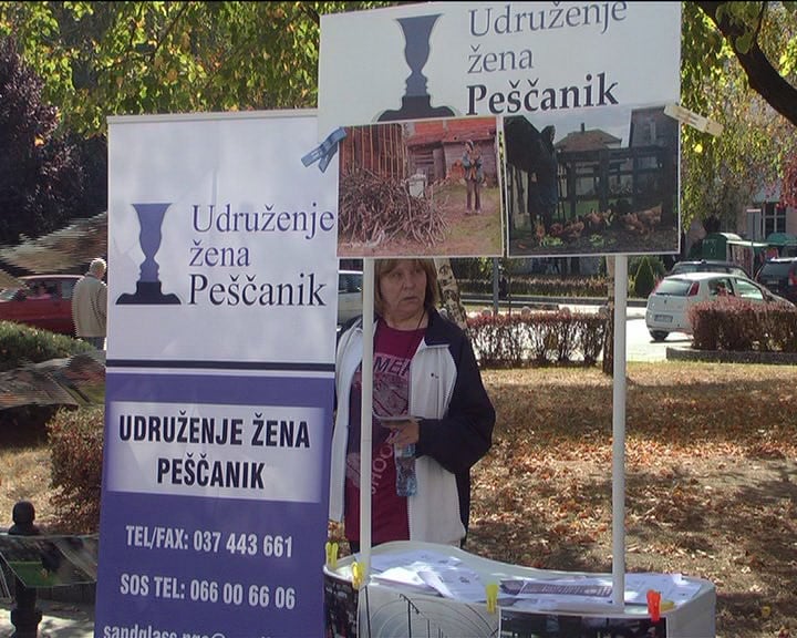 DANIJELA-R-DAN-ZENA-SA-SELA-00022107-46-01