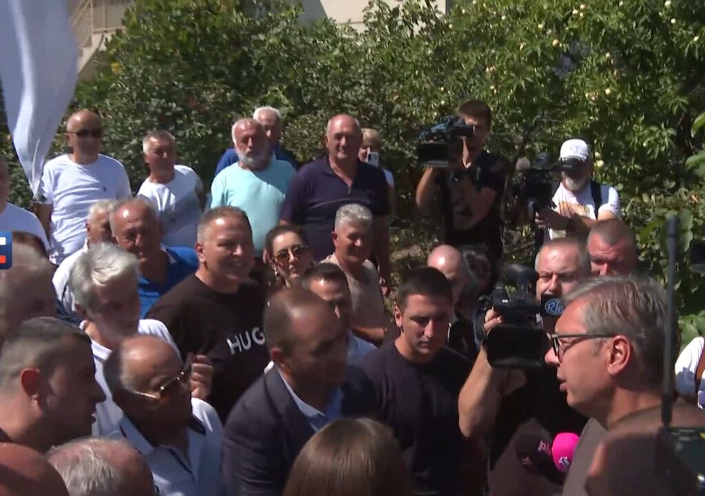 Vučić: Napravićemo manju fabriku namenske industrije između Brusa i Aleksandrovca