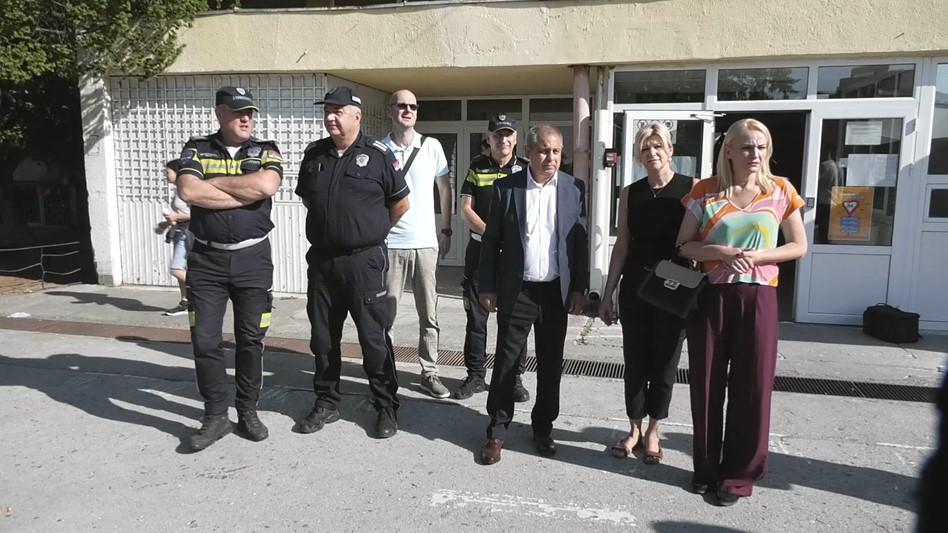Predstavnici Policijske uprave Kruševac, Grada Kruševca i Školske uprave Kruševac u obilasku kruševačkih škola